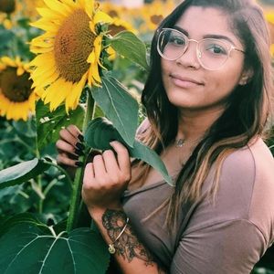 Meet your Posher, Bri